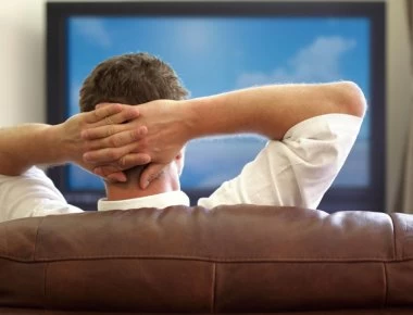 Εγκέφαλος: Κίνδυνος για όσους πλησιάζουν τα 50 και κάνουν καθιστική ζωή